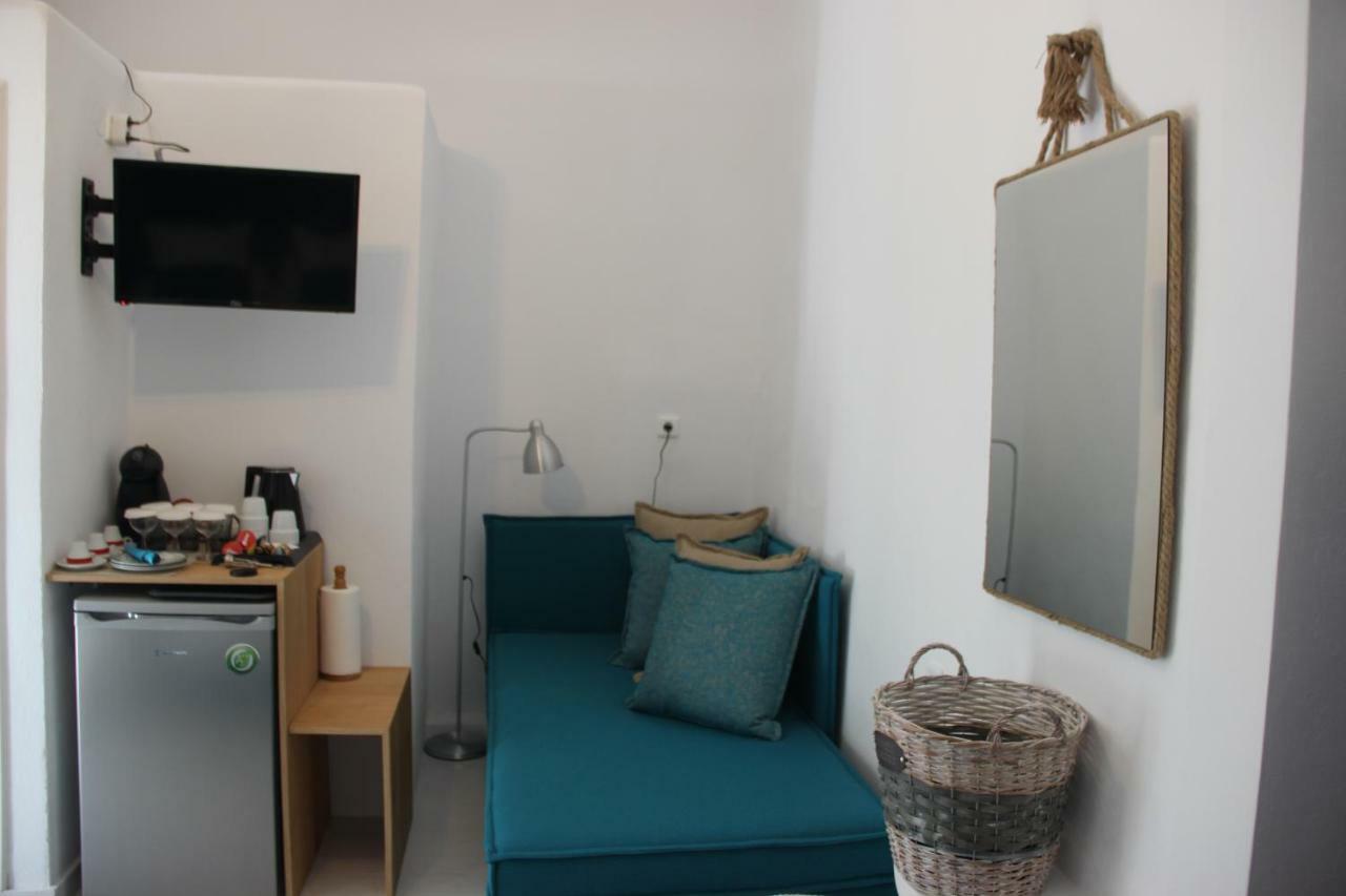 Gerania Milos Apartment Adamantas  Exterior photo